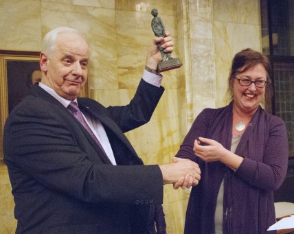 Foto Jos Versteegen Winnaar Leidse Vrijw.prijs 2014 Ton Lommers